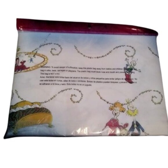 Sleigh Bell Bistro Dr Seuss Whoville Grinch Vinyl Tablecloth Rectangle 52”x70" - Picture 3 of 3